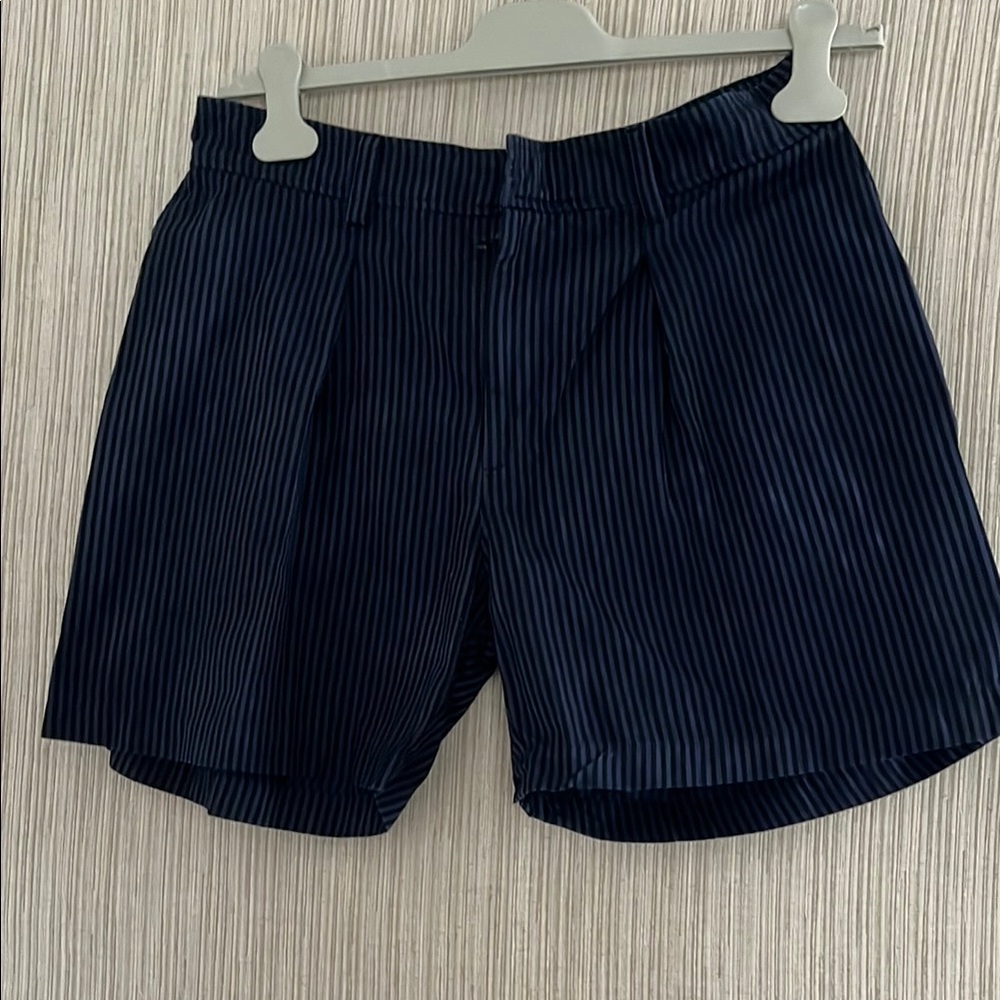 Asher Levine Men's Striped Navy Shorts size 32